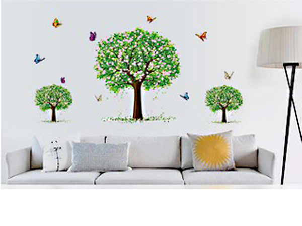 Decal Đàn Bướm Xung Quanh Cây To Có Hoa