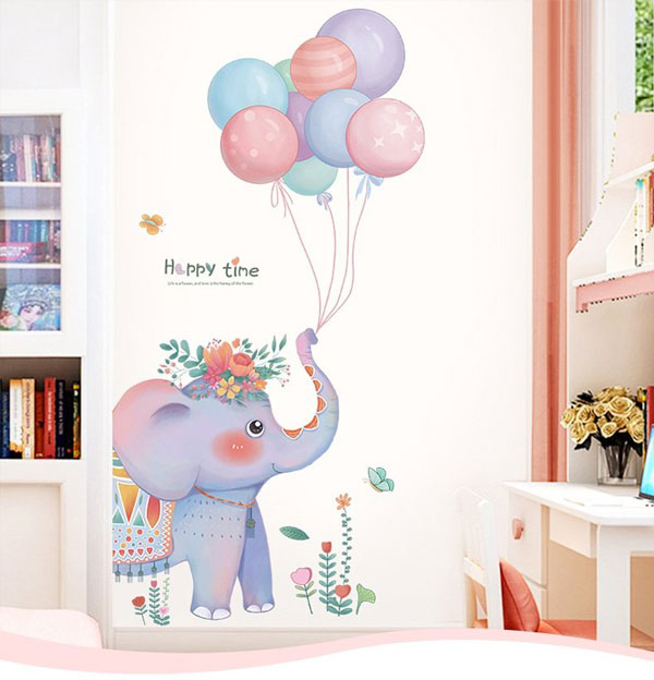 Decal Dán Tường Voi Con Và Bóng Bay
