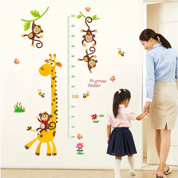 Decal Trng Trí Tường Thước Đo Hươu Và Bày Khỉ