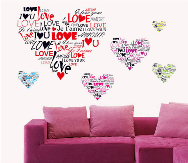 Decal Trang Trí Chữ Love Hình Trái Tim