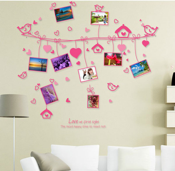Decal Trang Trí Khung Hình Và Trái Tim Hồng
