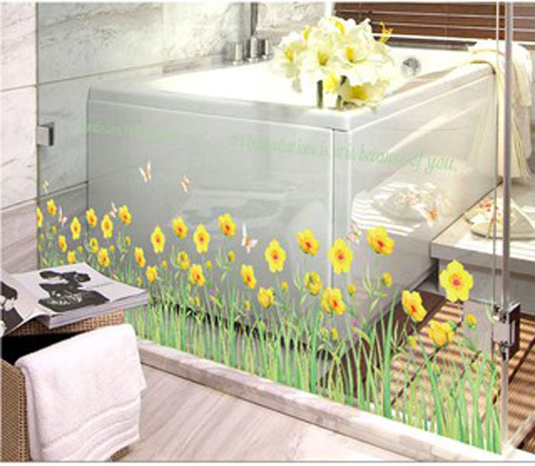 Decal Trang Trí Nhánh Hoa Vàng Cùng Bướm