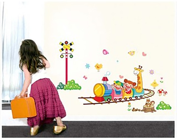 Decal Trang Trí Thú Vui Chơi Trên Xe Lửa